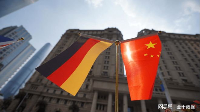 “中国制造”连续11年夺全球桂冠!哈佛:中国产商品几乎填补全球(图3) “中国制造”连续11年夺全球桂冠!哈佛:中国产商品几乎填补全球(图3)