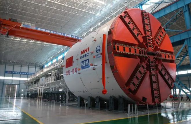 全球最大直径盾构机主轴承中国造出来了！基建狂魔这回坐实了？(图4)