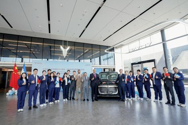 中国智造新名片 全新岚图梦想家交付尼加拉瓜驻华使馆工作用车(图5) 中国智造新名片 全新岚图梦想家交付尼加拉瓜驻华使馆工作用车(图5)