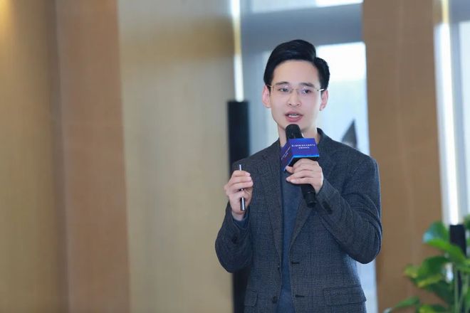行业新闻 第二届中国(重庆)石墨烯产业发展高峰论坛圆满落幕(图22) 行业新闻 第二届中国(重庆)石墨烯产业发展高峰论坛圆满落幕(图22)